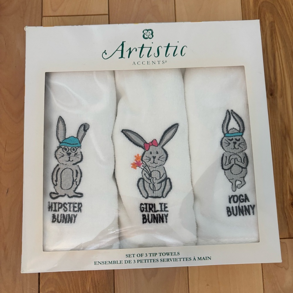 Artistic Accents Easter Bunny Tip Towels Set of 3